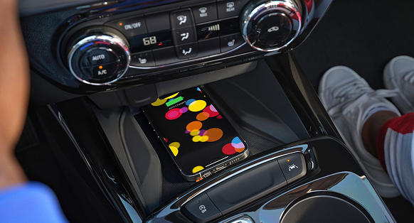2026 Trax wireless charging